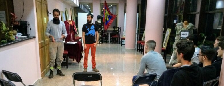 crashing Bogdan’s presentation on "long-term budget travel" to a passionate young audience in Drobeta-Turnu Severin (Romania, April '17)