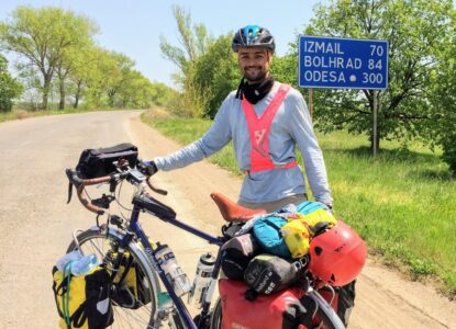 having just entered Ukraine through the Giugiulești-Reni Checkpoint (May '17)