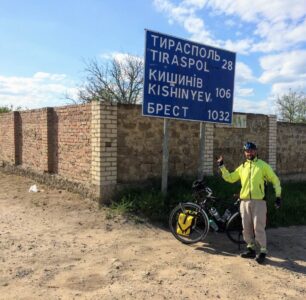 about to cross the border from Ukraine into Transnistria (May ’17)