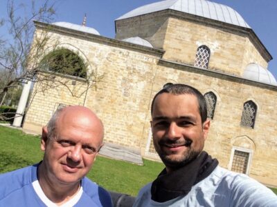 Yuriy accepted a last minute request from Galați the night before, invited me to stay longer so i could see more of his town, found me hosts further down my road in the Odessa Region and Transnistria, …