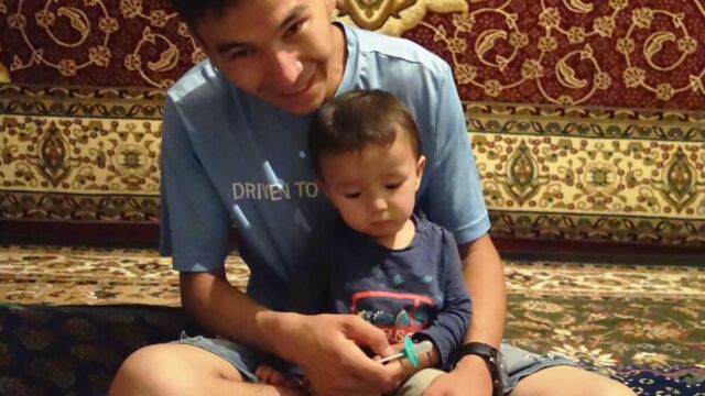 Hospitality and friendship around Penjakent (Tajikistan)