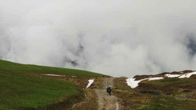 Crossing Svaneti by bike