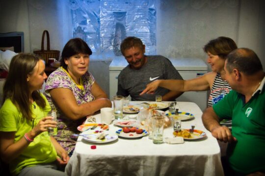 Molodove (Sarata district)